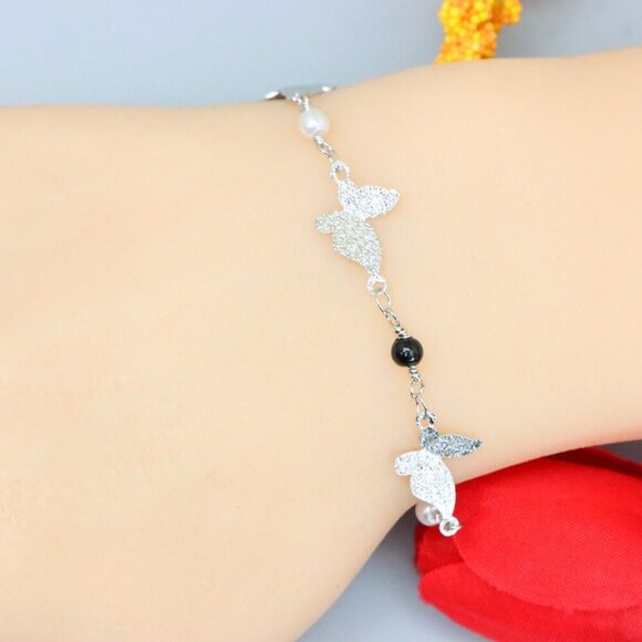 "Elegant & Trendy Bracelet, A Perfect Gift for Women, Thoughtful, EVCH1887 - Picture 4 of 10